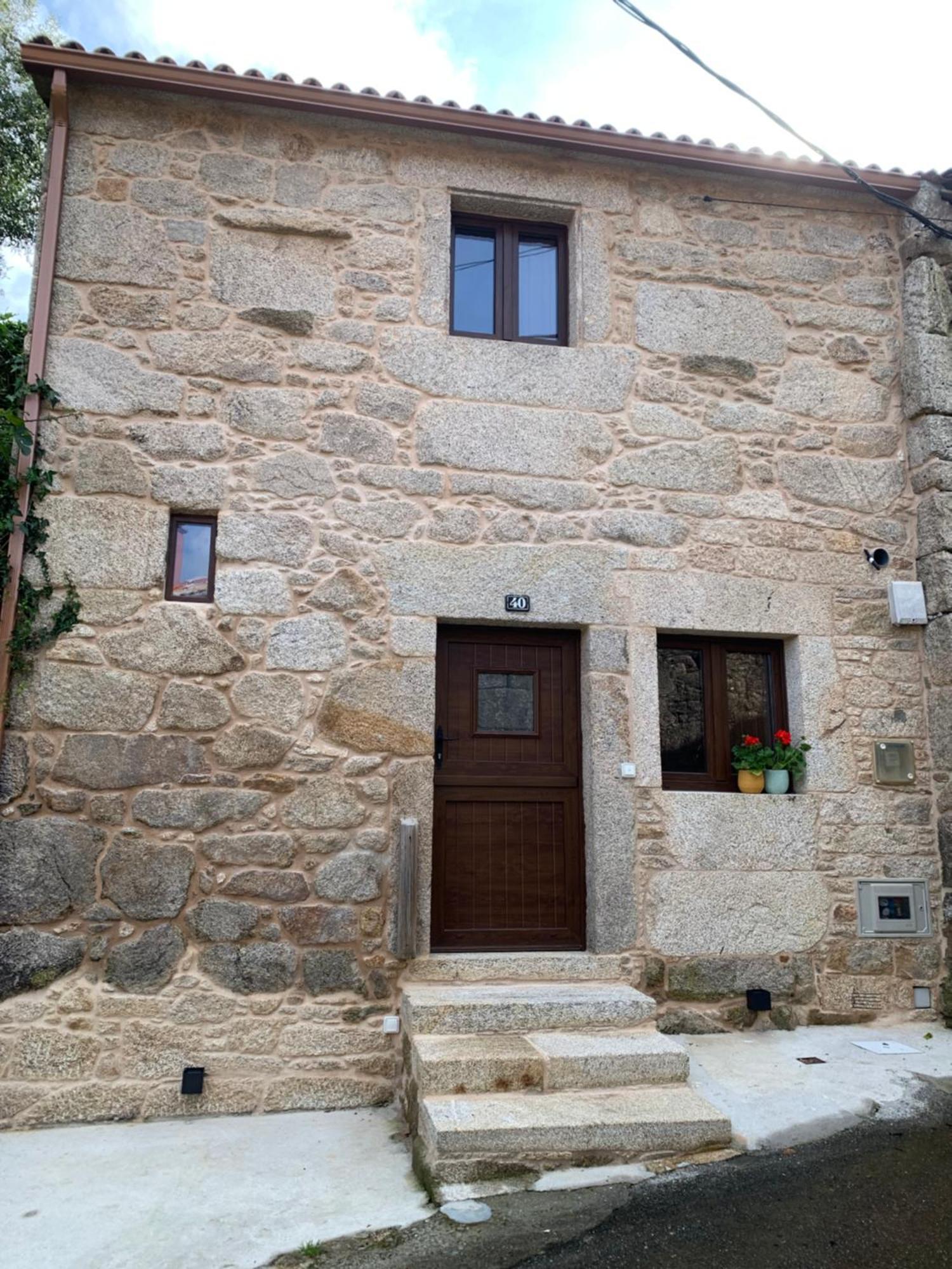 Villa Casa A Pracina, Playa De Soesto à Laxe Extérieur photo